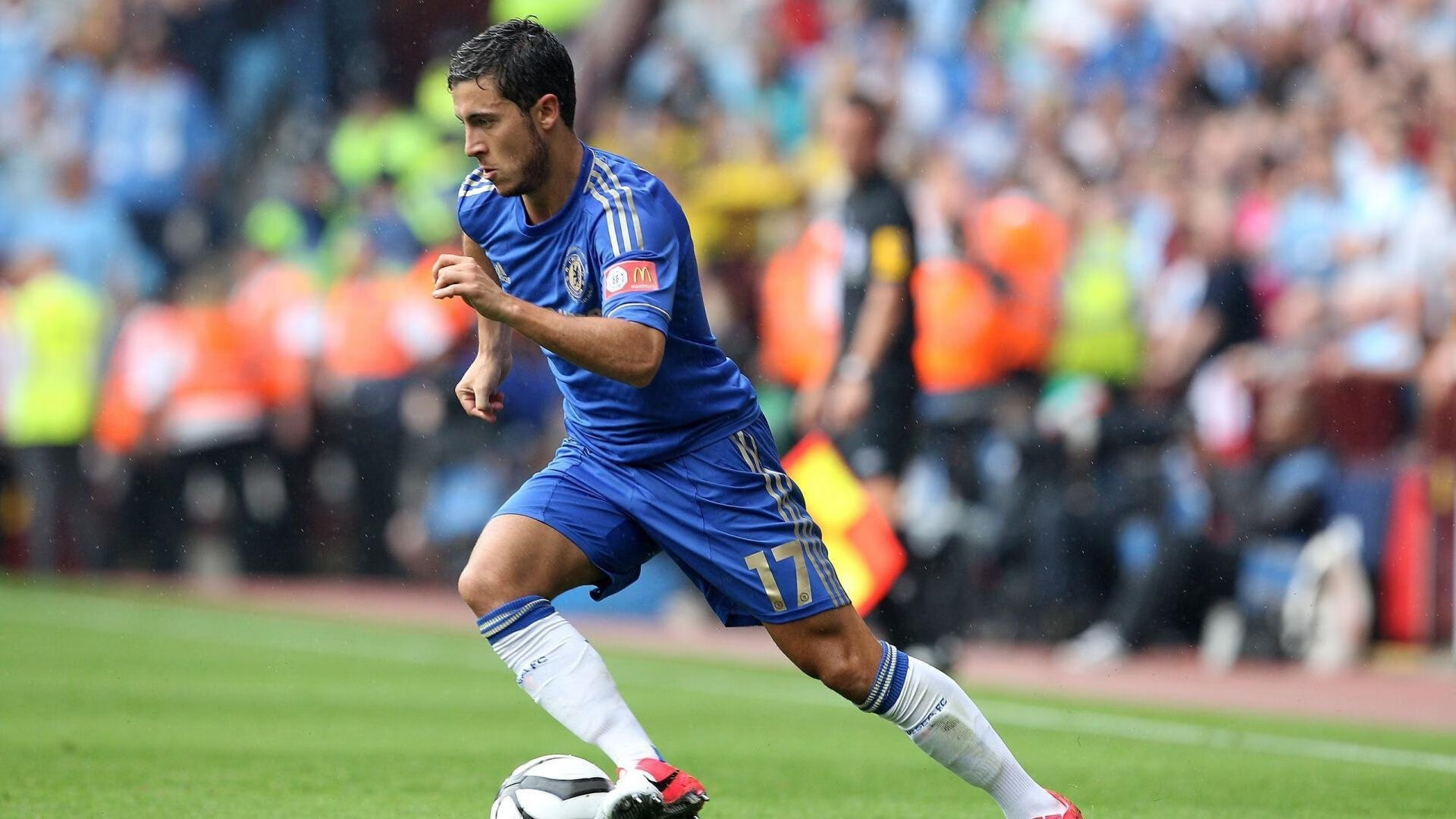 跨界传奇，老鹰险胜森林狼之夜，拉梅洛如何接管英超争冠悬念？